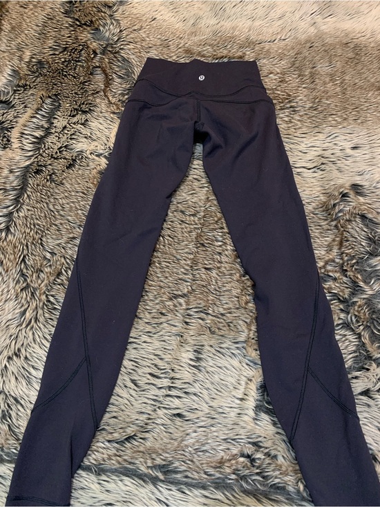 lululemon athletica Pants - Lululemon In Movement Tight 28" *Everlux
Black Size 4